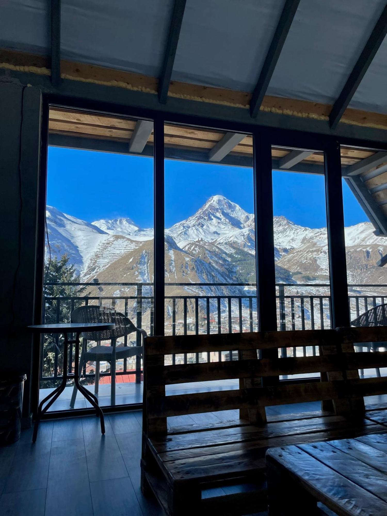 Hotel Planet Kazbegi Exteriér fotografie