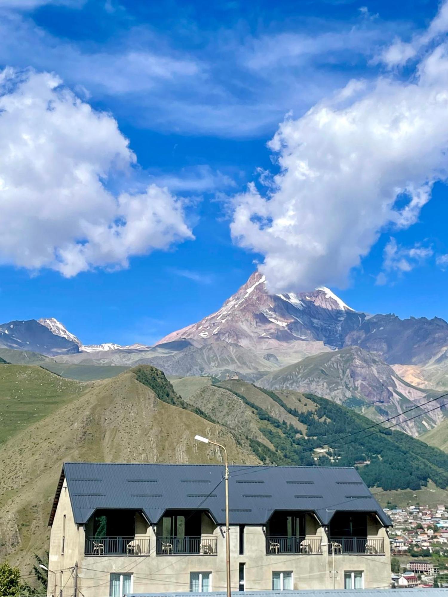 Hotel Planet Kazbegi Exteriér fotografie