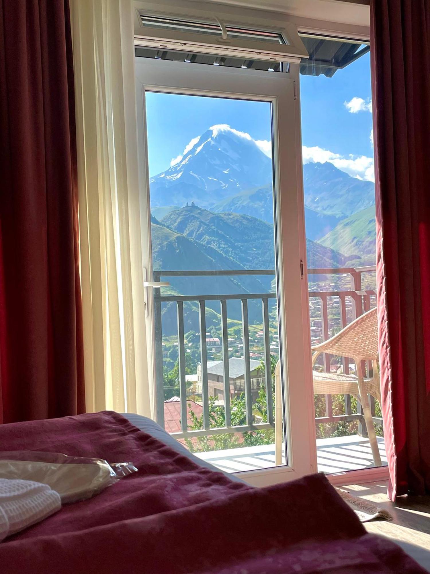 Hotel Planet Kazbegi Exteriér fotografie
