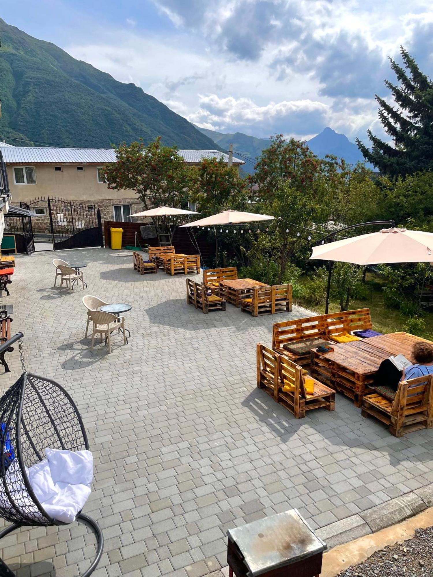 Hotel Planet Kazbegi Exteriér fotografie